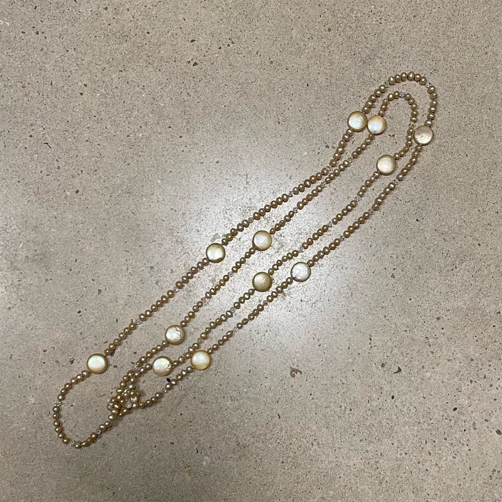 Elegant Gold Pearl Necklace